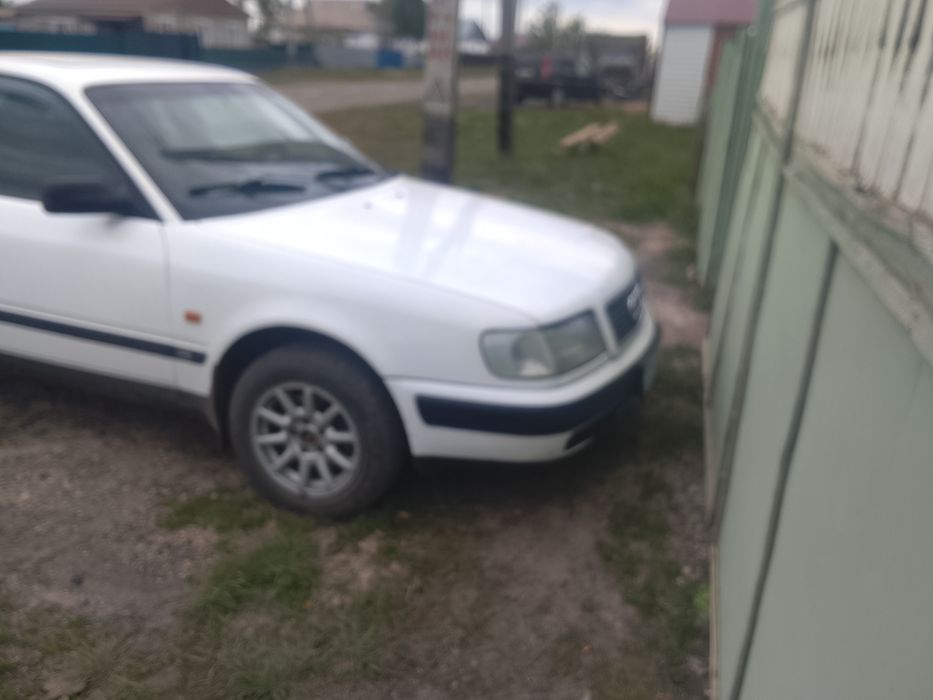 Ауди 100с4 продам