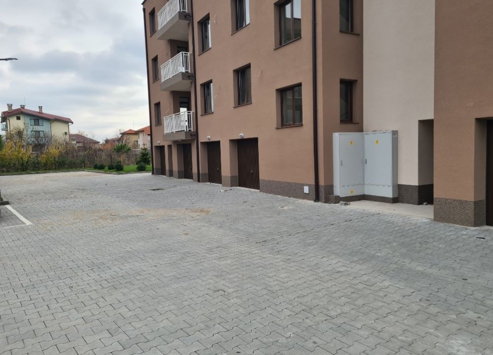 Дава се под наем Гараж / Паркомясто в Пловдив, Въстанически - 21 кв.м за 81.6 € - Снимка #3