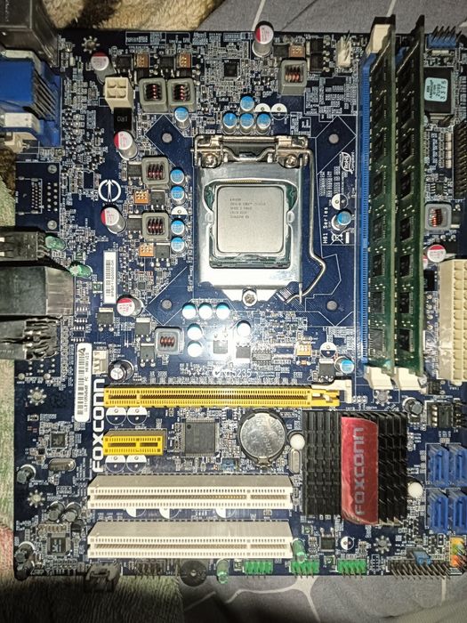 Материнская плата + процессор + ОЗУ