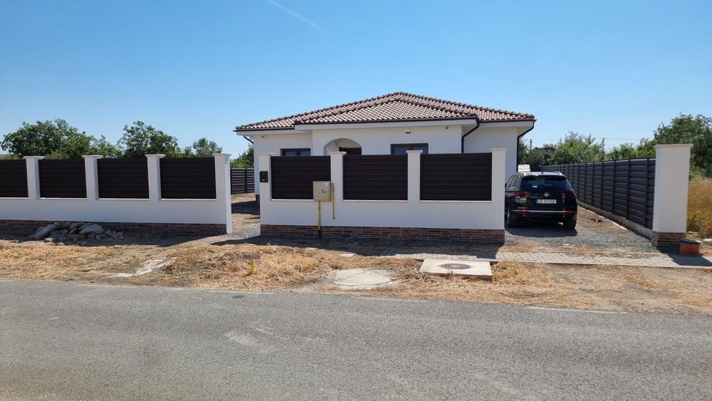 Gard din tabla cutata model T18 dublu vopsit (mat pe ambele parti)