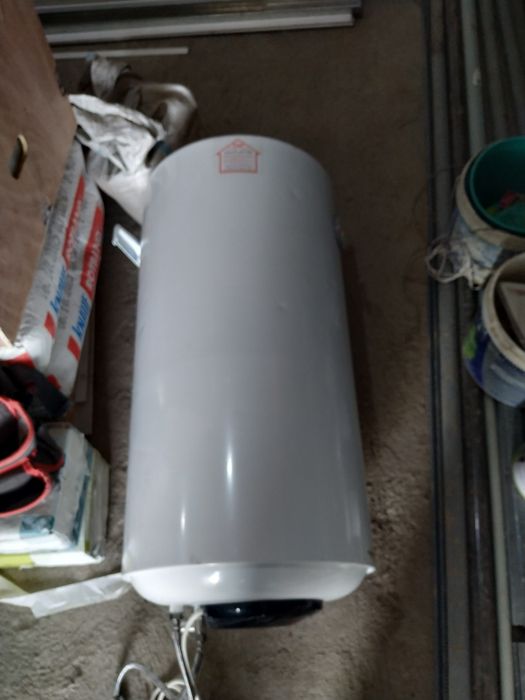 Бойлер, водонагреватель 100 литров