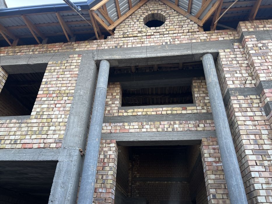 Semiz rus mushuk yalab