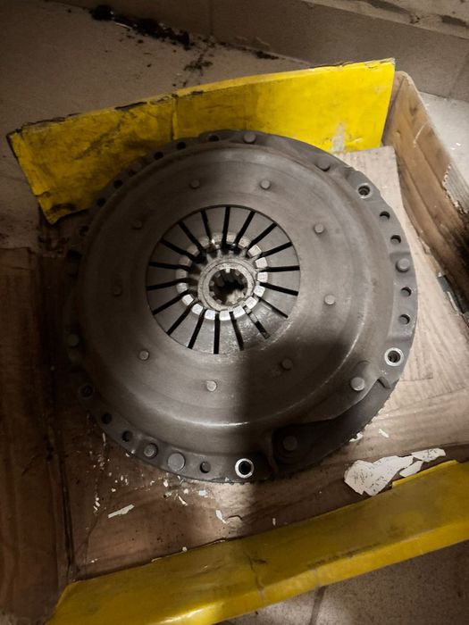 Продам корзину сцепления бмв