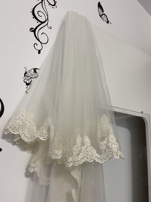 Voal de mireasa lung