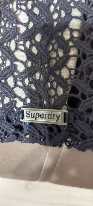 Пола марка Superdry