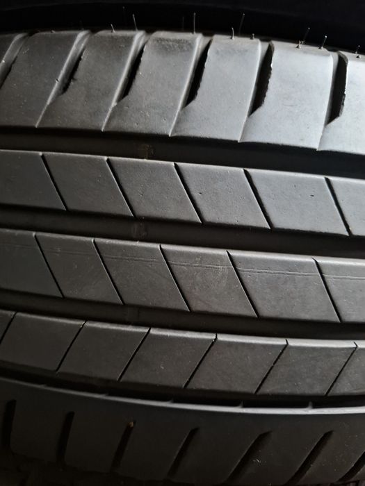 225 55 19 Vand 4 anvelope Vara Bridgestone