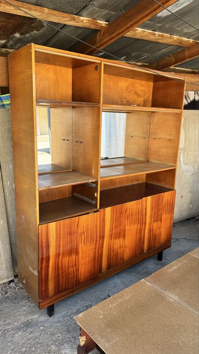 Сервант и кровать