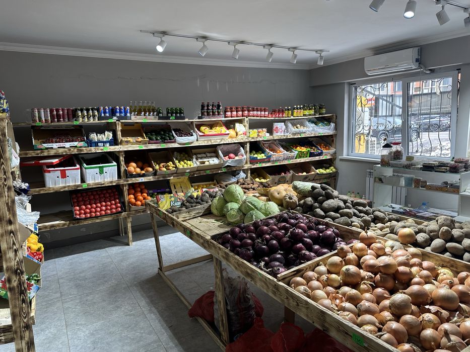 Витрина для овощи фрукты