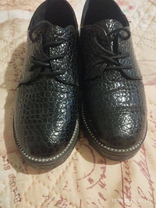 Обувки естествена змийска кожа