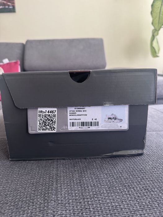 Balenciaga Runner "White Graffiti" 42