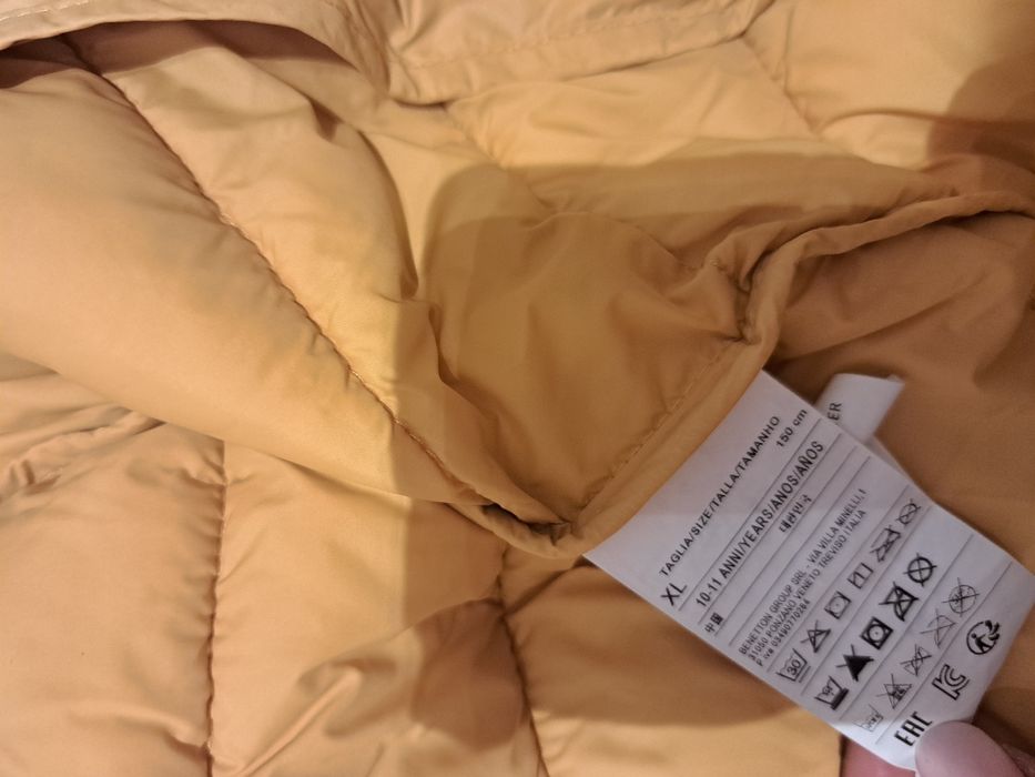 Детски якета Benneton и Reserved 152 см.