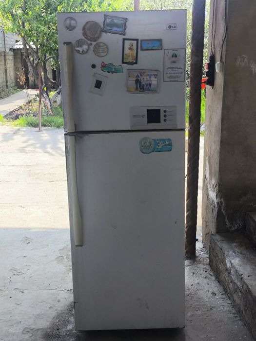 Продам холодильник ,LG