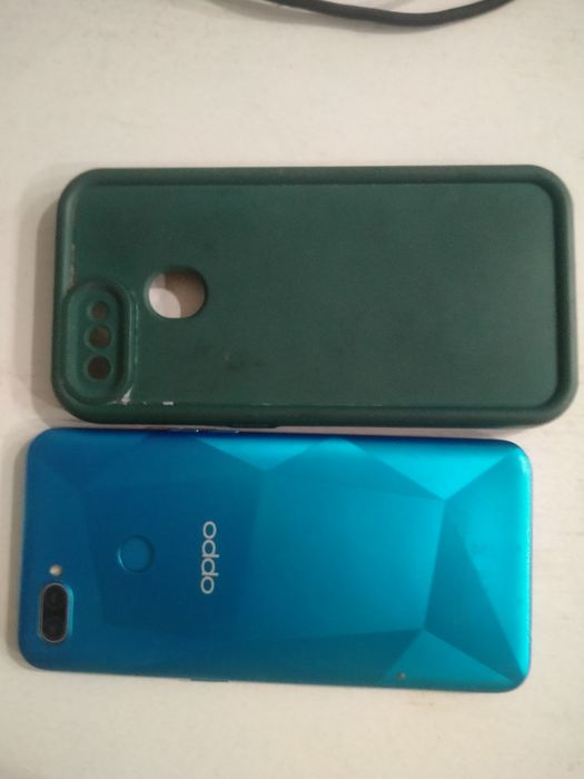 Телефон oppo норм