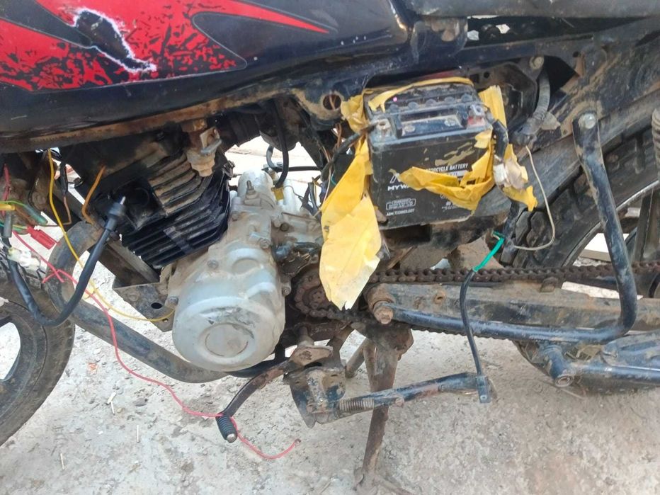 BAJAJ BOXER 150 индийский