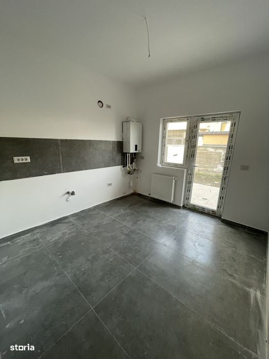 Casă 5 camere P+1+M, toate utilitățile, Safirului