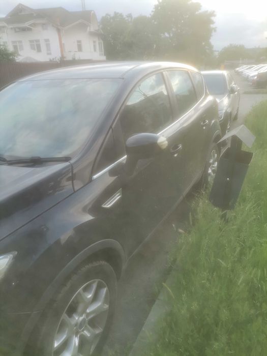 Usi Ford Kuga 2008-2012