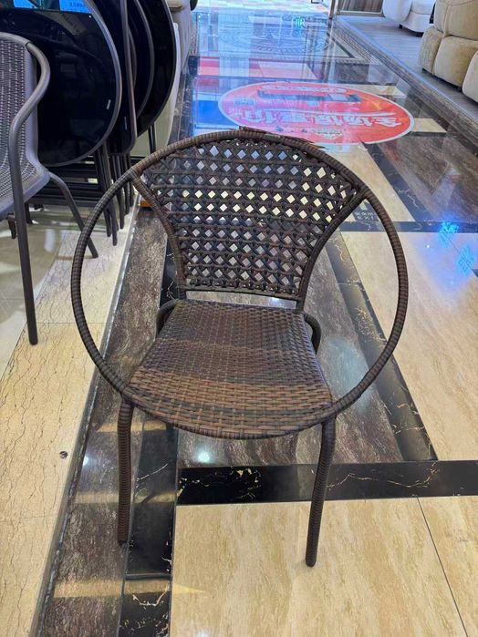 Градински ратанов комплект – 2 стола с маса,подходящи и за тераса,балкон