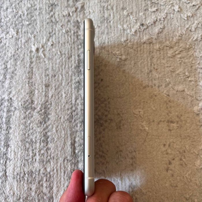 Айфон 11 сатылады