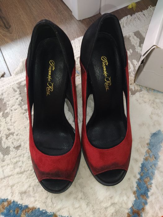 Женские туфли новые