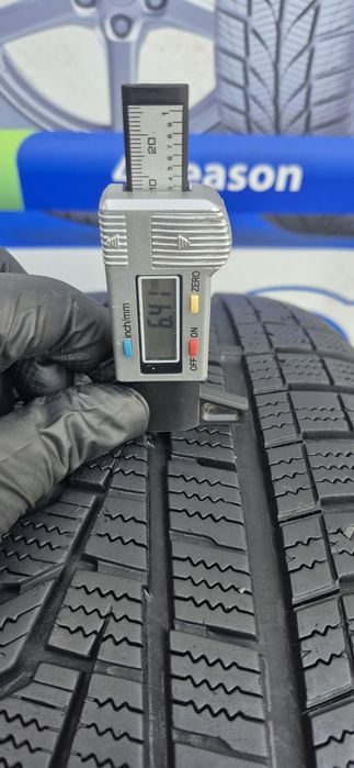 215.65.17 Hankook M +S Second-hand