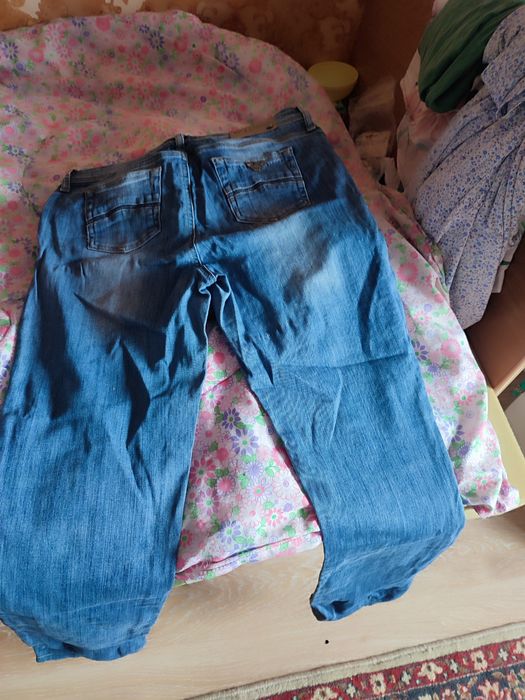 Продам женские вещи, джинсы, кофты