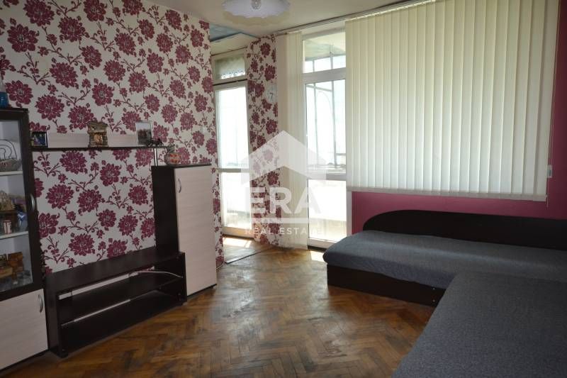 Продава се Едностаен апартамент в Хасково, Център - 32 кв.м за 1355 €/кв.м - Снимка #4