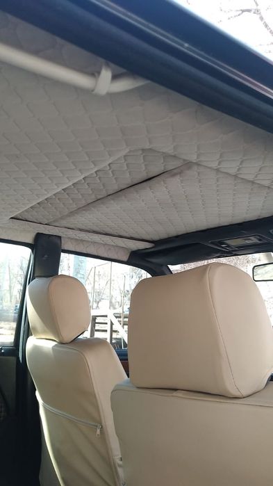 Автомобиль Мерседес бенс