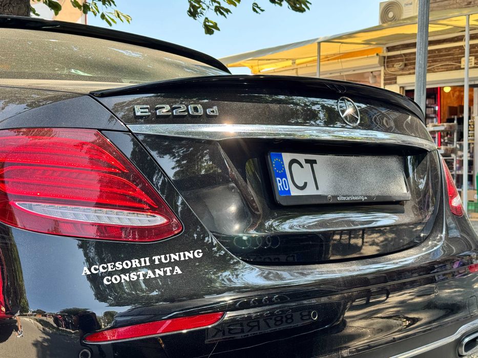 Eleron Portbagaj - Mercedes E Class W213 AMG Negru Lucios