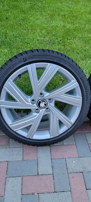 Jante r 18  golf 8 GTI,GTE ,Skoda octavia-BERGAMO