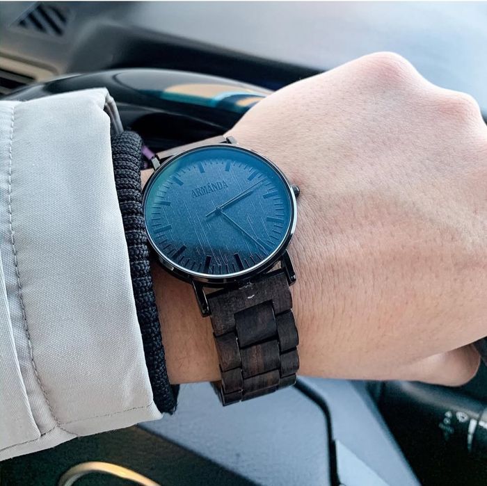 Часы наручные ARMANDA