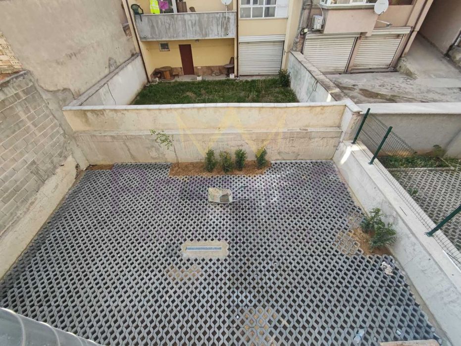 Продава се Четиристаен апартамент в Варна, ХЕИ - 131 кв.м за 1451 €/кв.м - Снимка #8