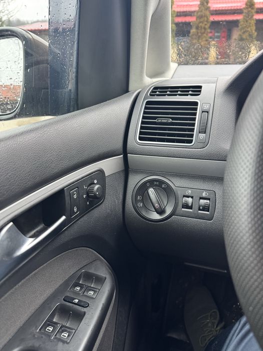 Touran 1.6 diesel 2011