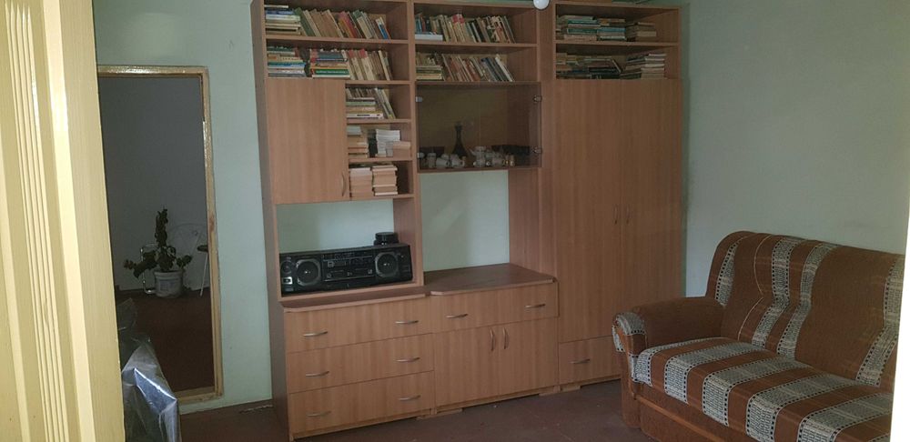 Mobila Fag, FOARTE INALTA (231 cm), 2 Biblioteci + Sifonier ca noua