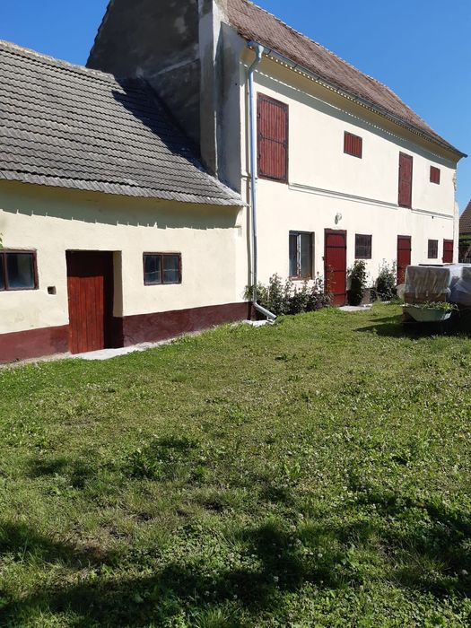 Casa sāseasca de vānzare