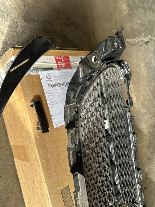 Решетка за Mercedes-Benz W213 facelift