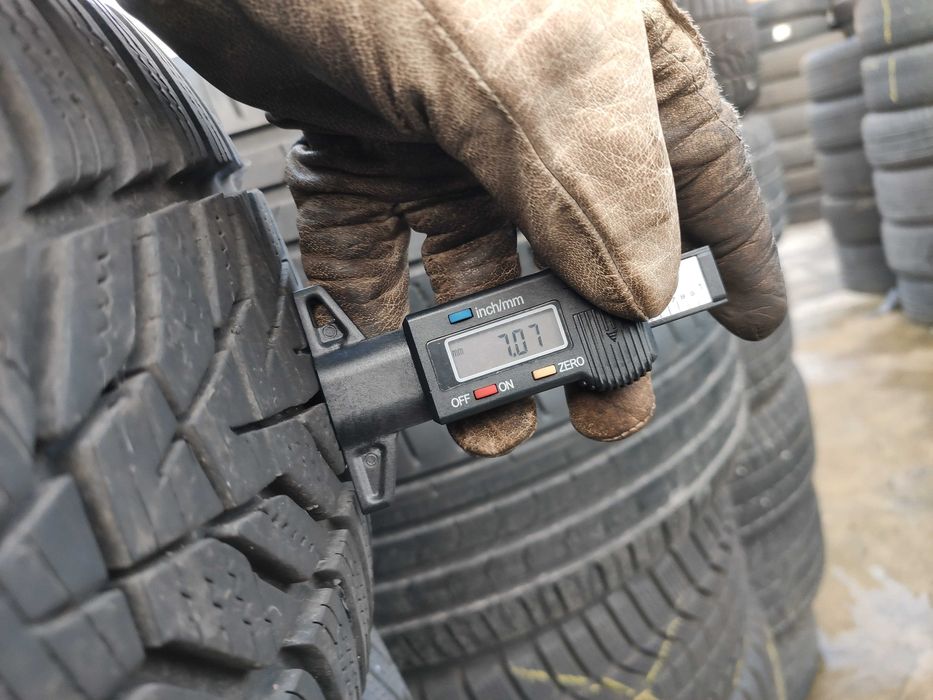 2бр Зимни Гуми 215 60 17 - Hankook - DOT 2022