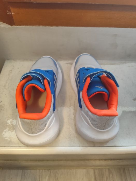 Детски маратонки Адидас 34 номер