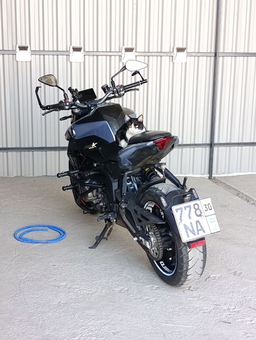 Мотоцикл Qjmotor srk 600 street