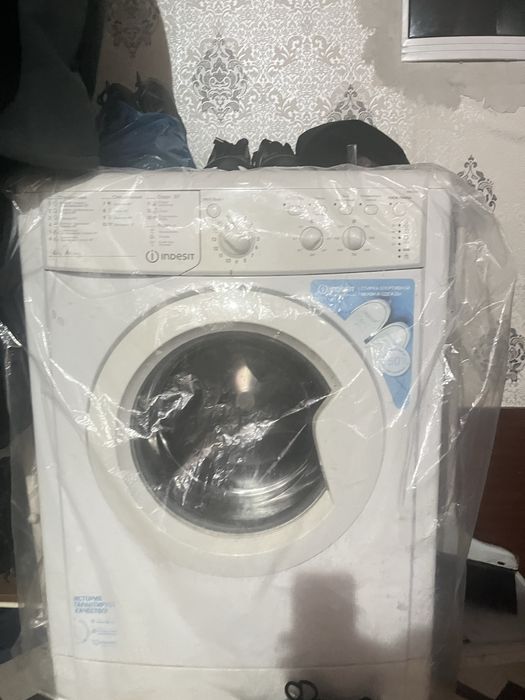 Продам стиральную машинку в хорошем состояние