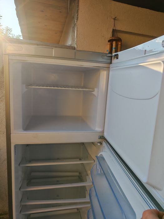 Хладилник Indesit