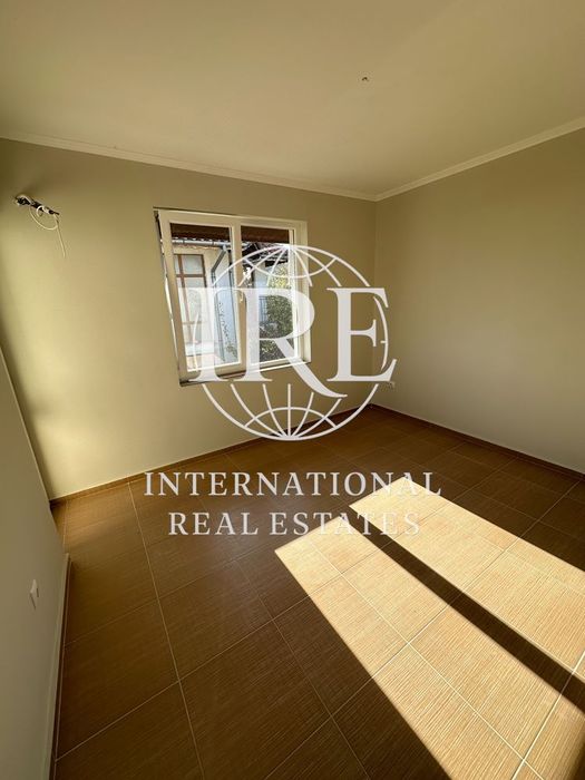 Продава се Къща в Балчик - 180 кв.м за 1528 €/кв.м - Снимка #12