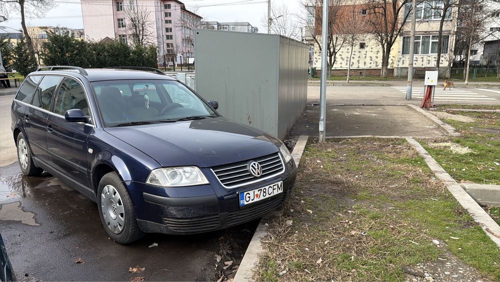 VOLKSWAGEN Passat 2003 — imagine 3