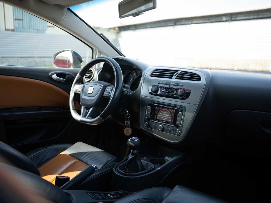 Seat Leon FR / 2012 / 2.0 TDI / 170 CP / TRAPA / FULL / 185.000 KM
