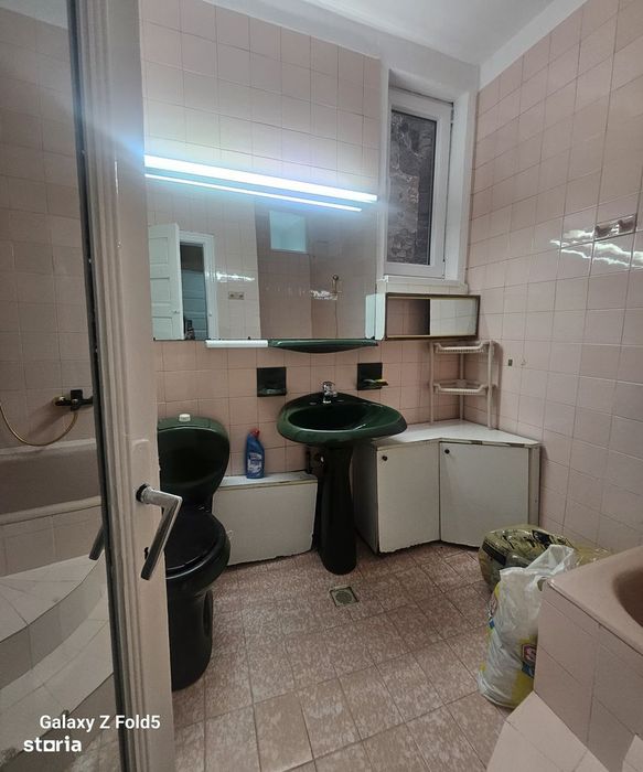 Ap 3 camere de închiriat – ultracentral, str. George Enescu, Oradea — fotografia 2