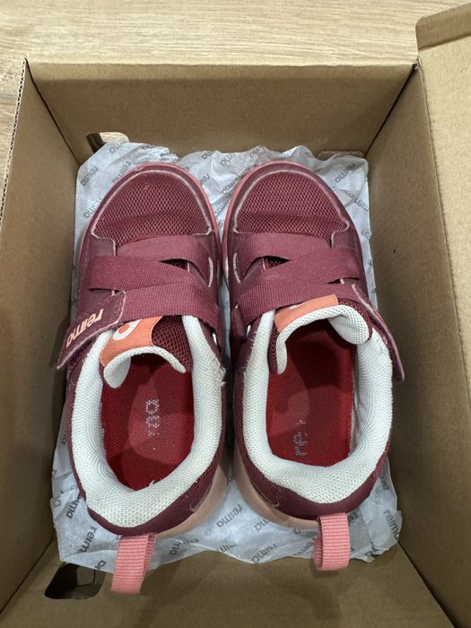 Reima кроссовки 27 размер