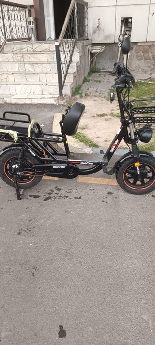 Elektro skuter sotiladi