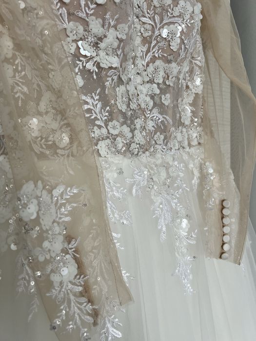 Vând rochie de mireasă