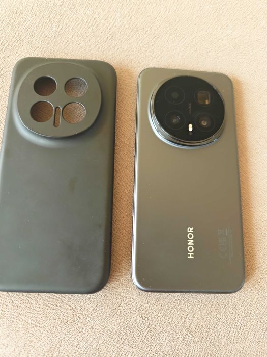 HONOR Magic 8 Pro  12GB RAM/512GB ROM на 6 цикъла на батерията е