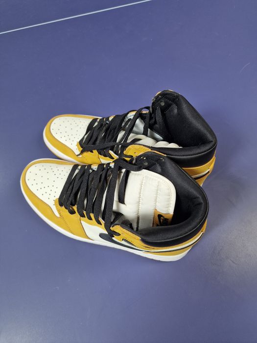 Nike Air Jordan 1 Mid Bej