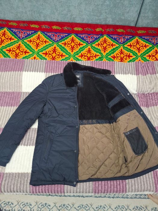 Продам мужскую куртку